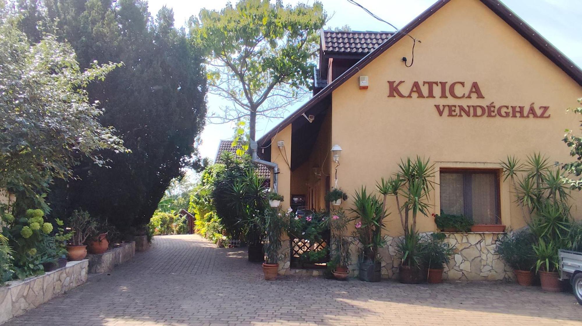 דירות שיופוק Katica Vendeghaz מראה חיצוני תמונה